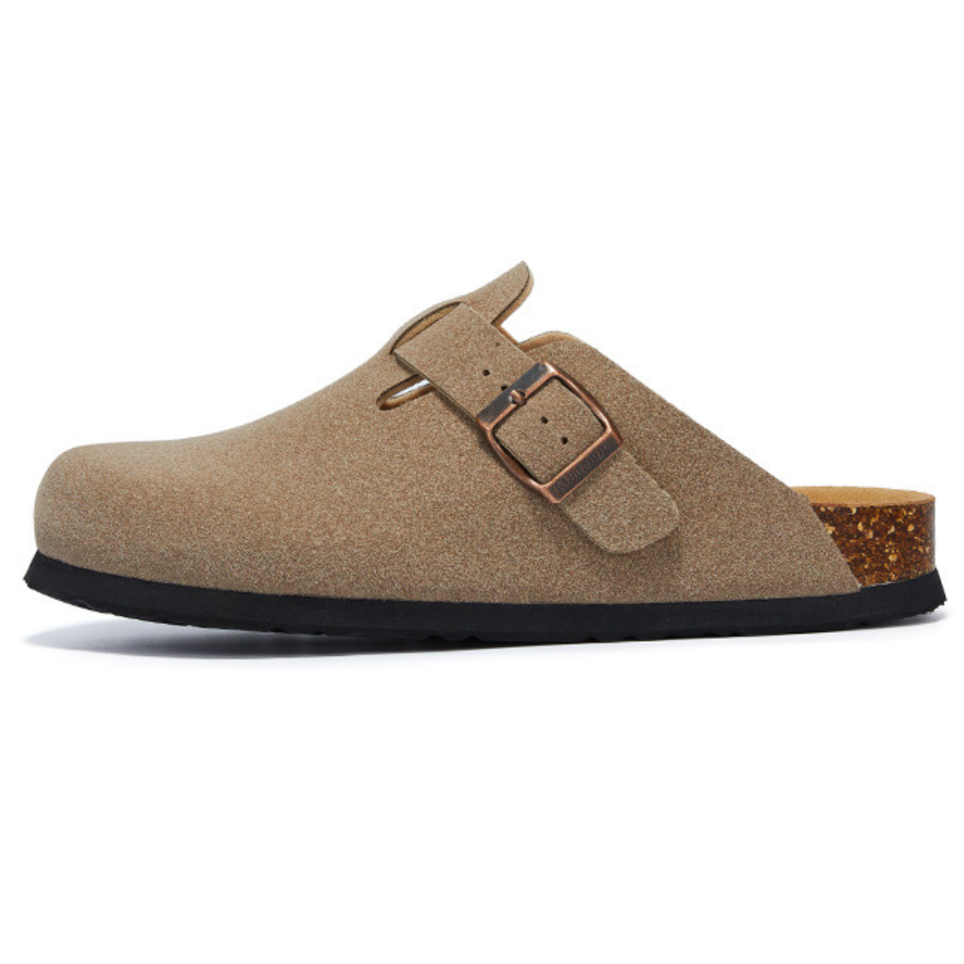 Pucon Suede Clog - Sand | Brooksfor